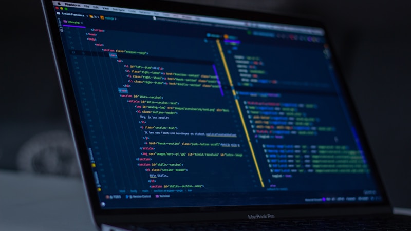 Digital lock and shield protecting business data visualization